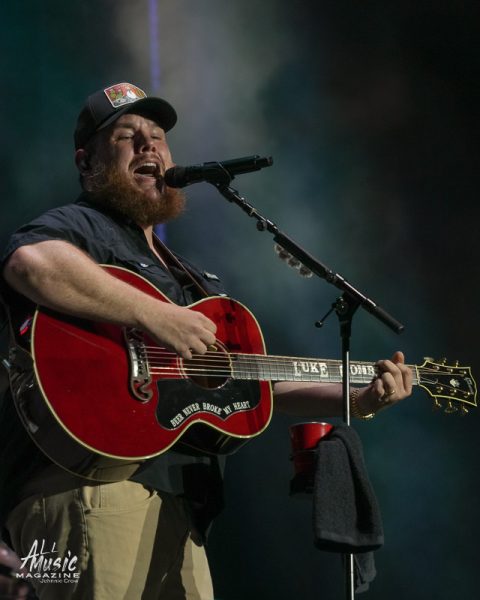 TMF25_LukeCombs_4-6-25-07