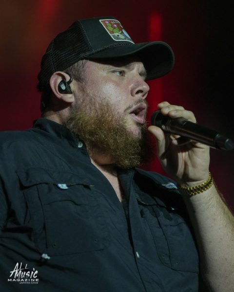 TMF25_LukeCombs_4-6-25-15