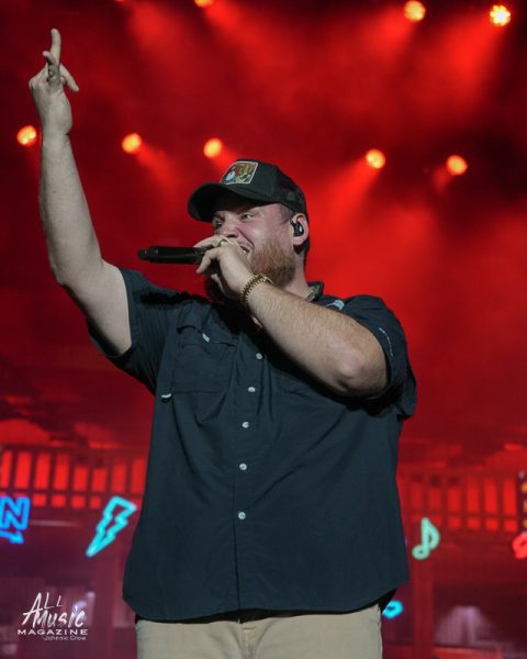 TMF25_LukeCombs_4-6-25-16